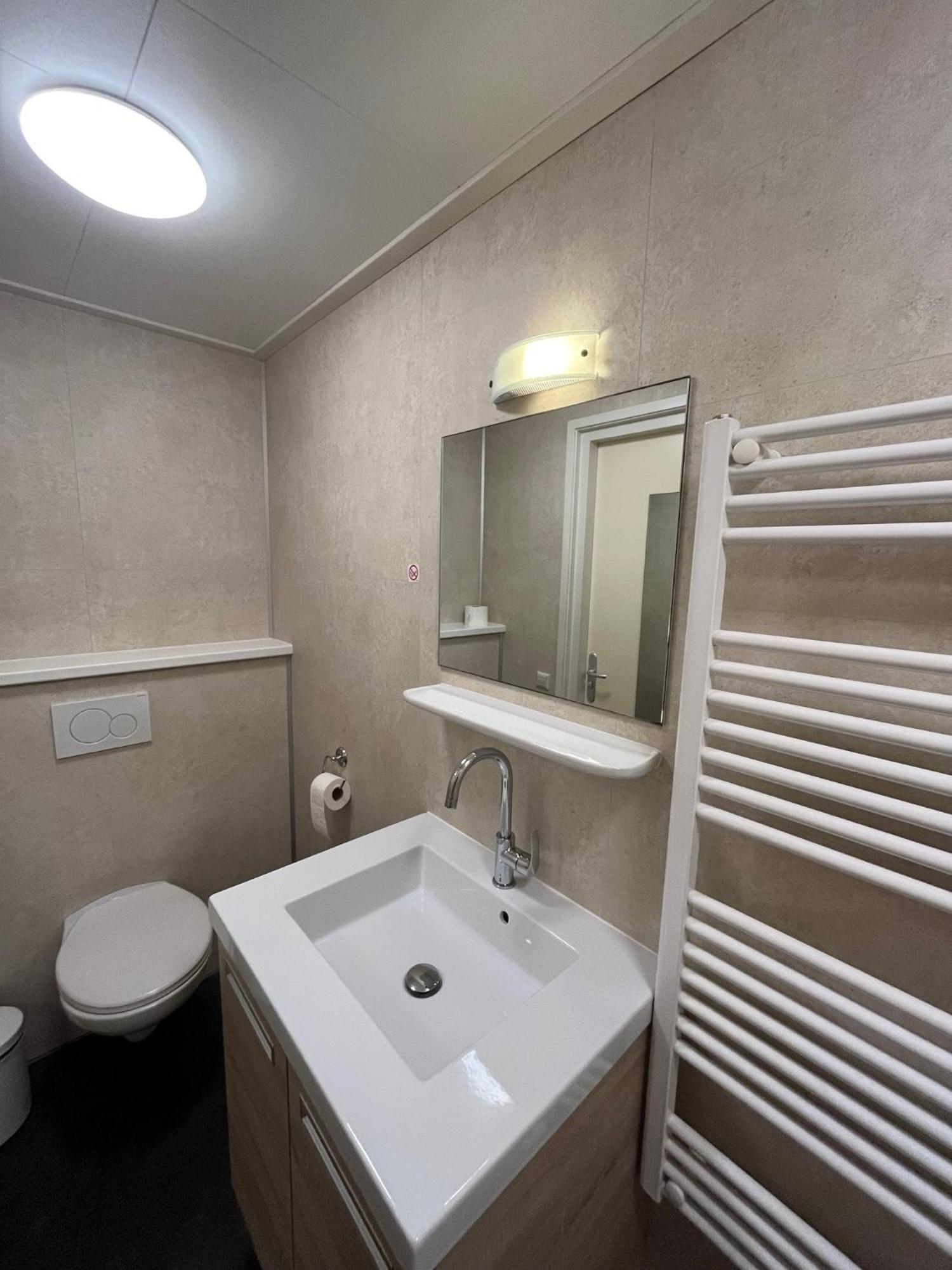 Visserslust - Woonboten & Appartementen Vinkeveen Zewnętrze zdjęcie