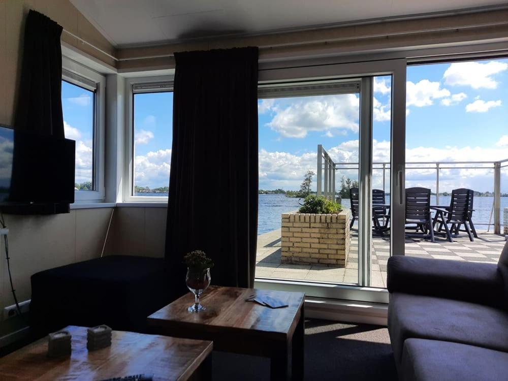 Visserslust - Woonboten & Appartementen Vinkeveen Zewnętrze zdjęcie