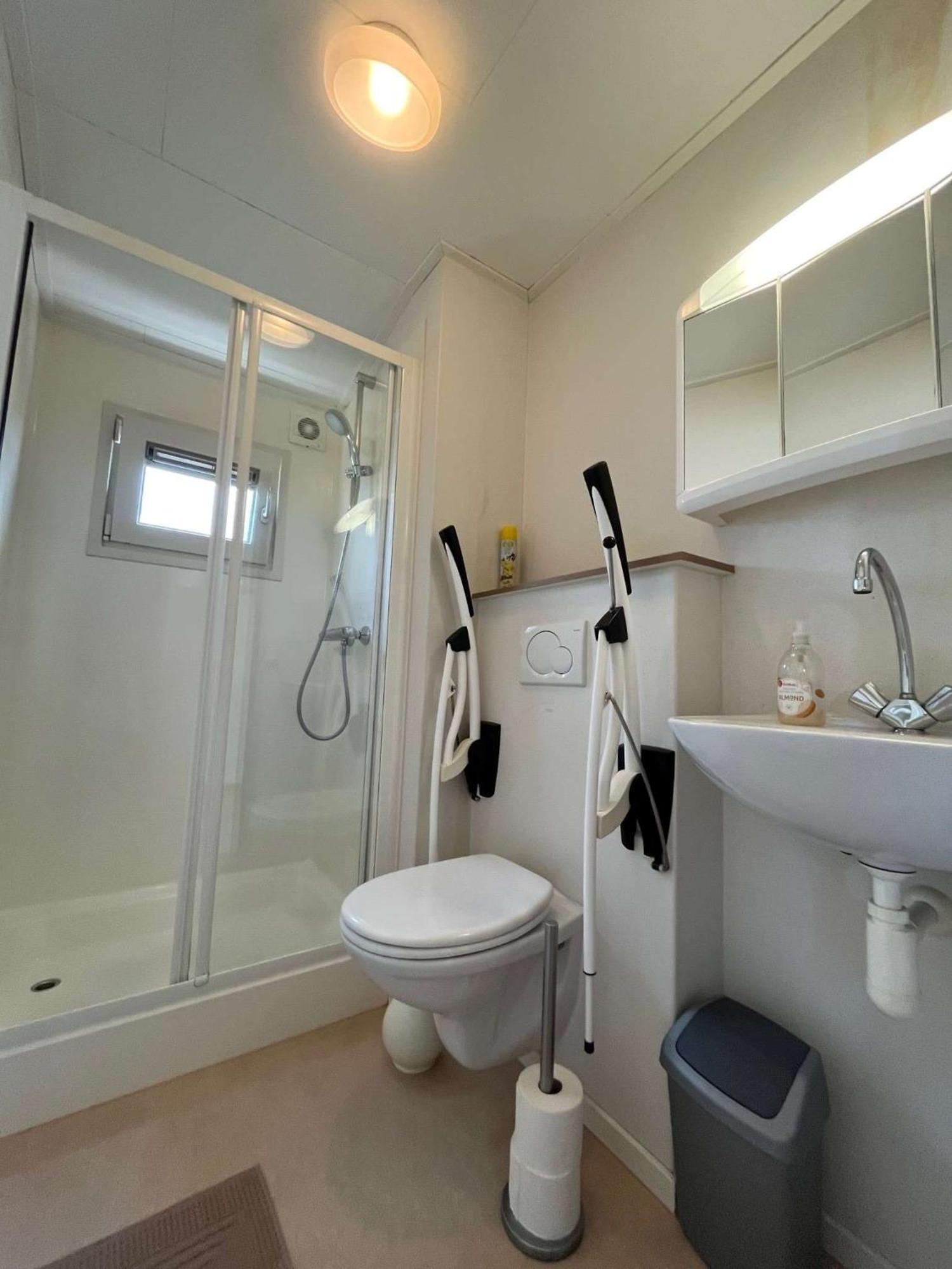 Visserslust - Woonboten & Appartementen Vinkeveen Zewnętrze zdjęcie